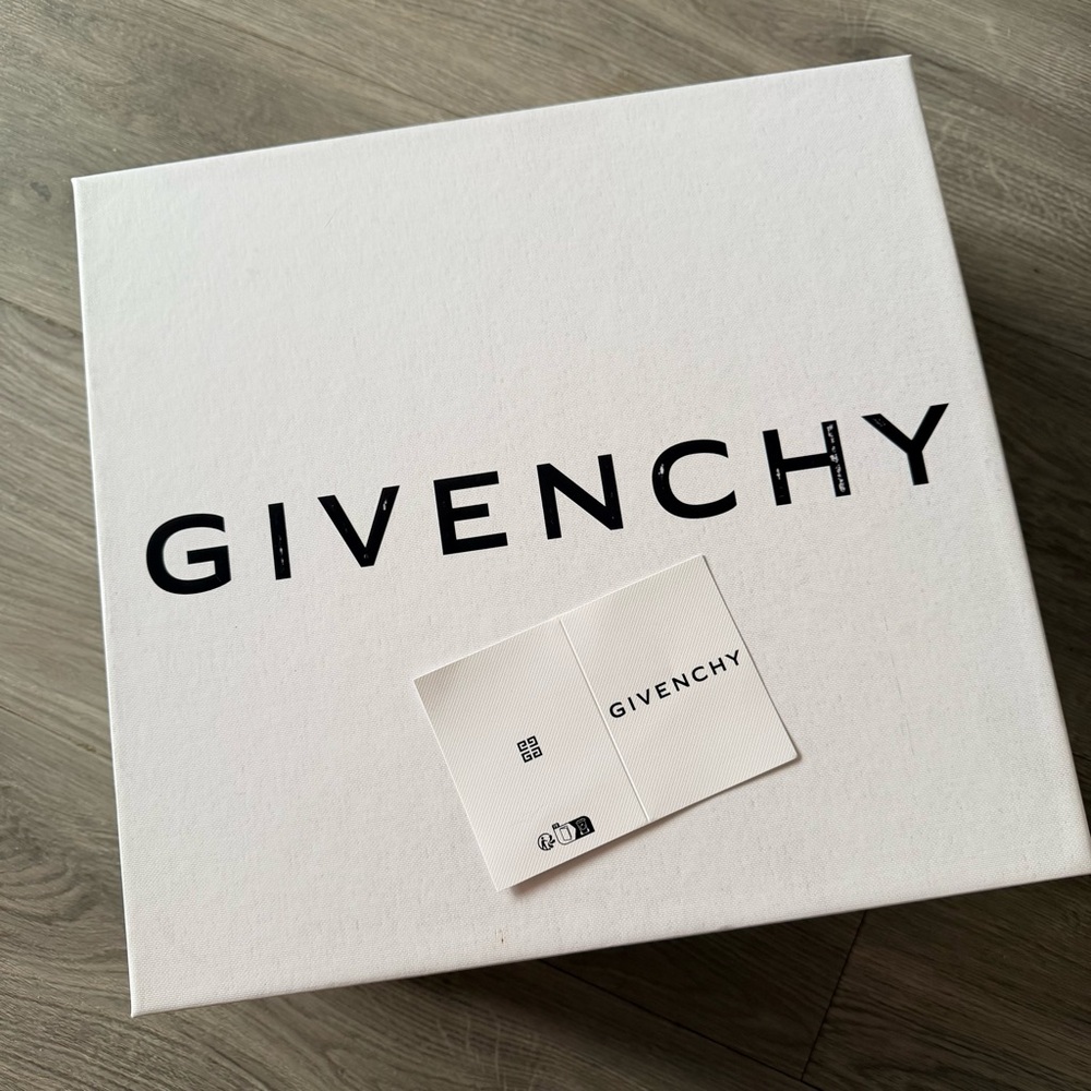GIVENCHY White Shoes Box 13.30x12.5x4.5 inches + Original Tissue + Card